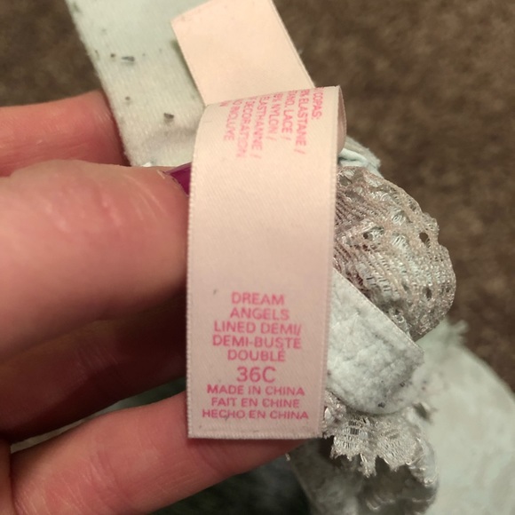 Victoria Secret push-up bra - Picture 4 of 4